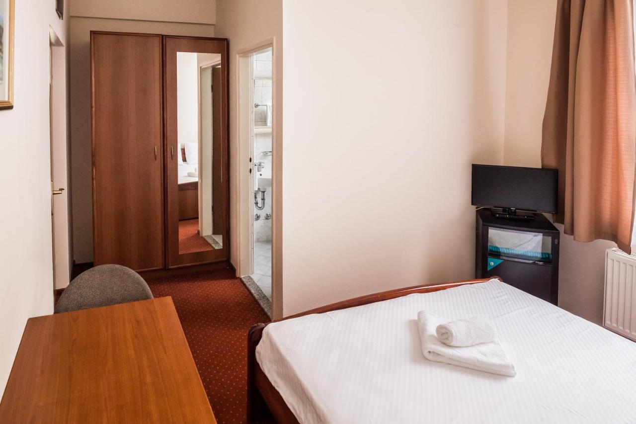 Hotel Carlstadt Karlovac Eksteriør billede