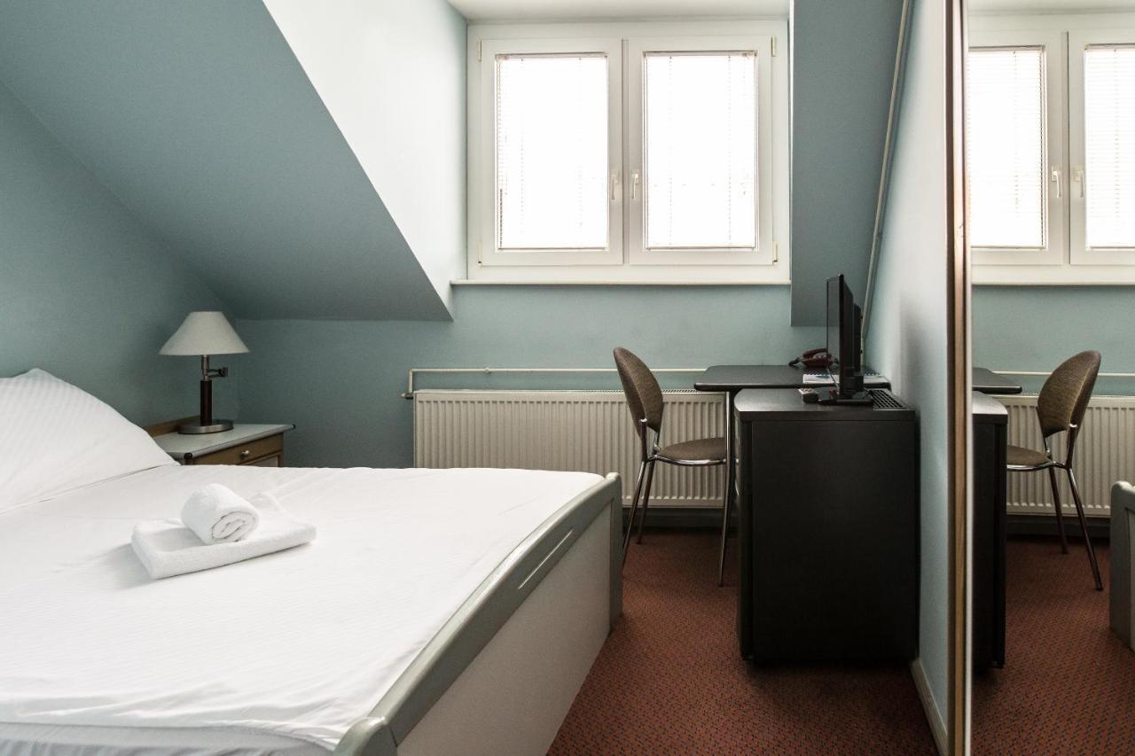 Hotel Carlstadt Karlovac Eksteriør billede