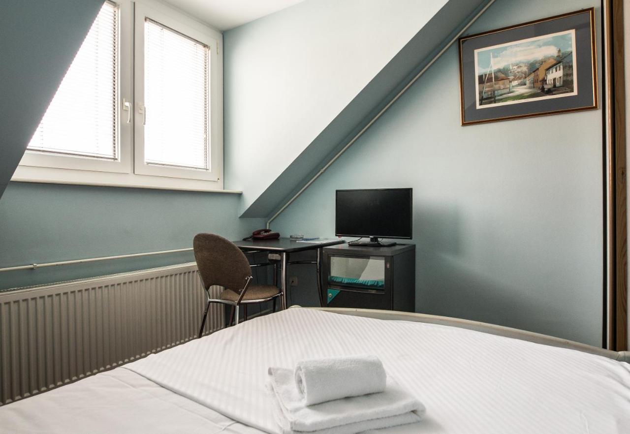 Hotel Carlstadt Karlovac Eksteriør billede